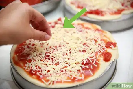 Image titled Make Pepperoni Pizza Step 15