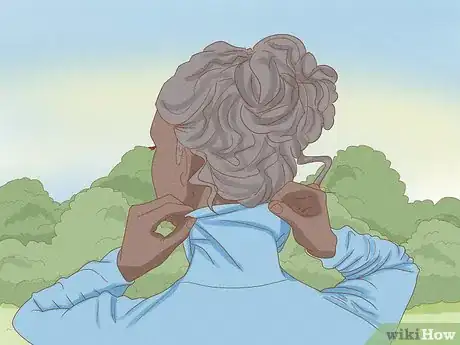 Image titled Keep Curls in the Rain Step 10