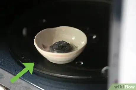 Image titled Make Your Own Lip Makeup Step 15