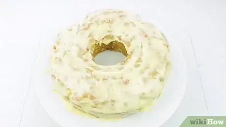 Image titled Decorate a Carrot Cake Step 19