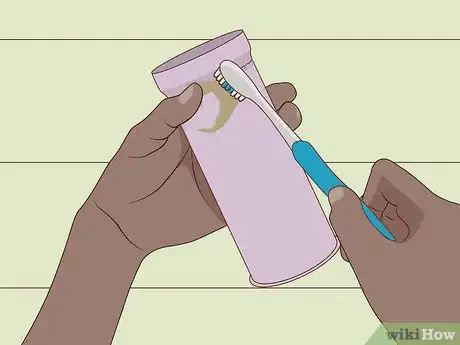 Image titled Refurbish and Personalize Old Canisters Step 4