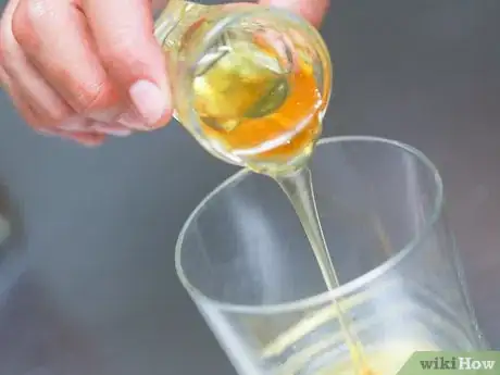 Image titled Make Fake Ginger Ale Using Soda Step 9