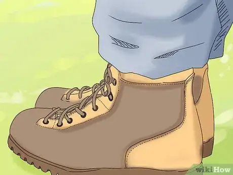 Image titled Choose Mountaineering Boots Step 2