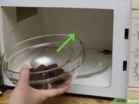 Image titled Dip Oreos in Chocolate Step 2