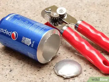 Image titled Disguise Your Beer Can With a Soda Can Step 3
