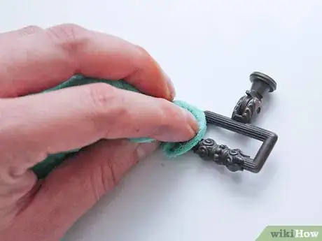 Image titled Clean Kitchen Handles Step 11