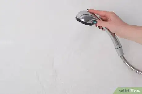 Image titled Remove Paint from an Acrylic Tub or Bath Step 11