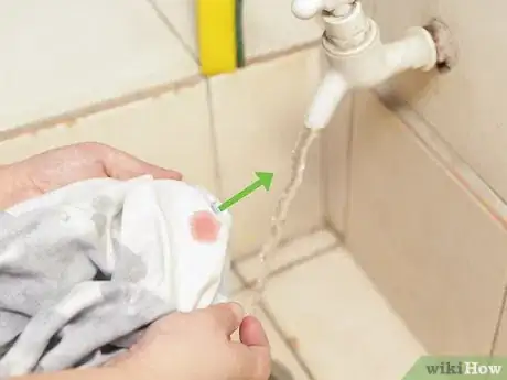 Image titled Get Blood out of Sheets Step 1