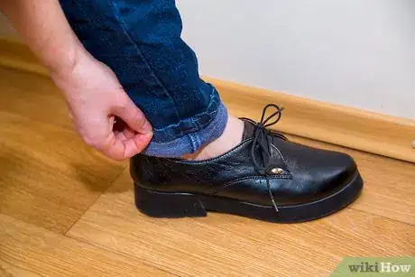 Image titled Turn Your Flare Jeans Into Skinny Jeans Step 10