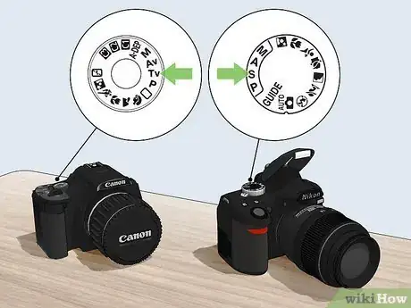 Image titled Take a Panning Shot Step 2