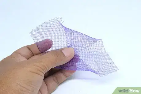 Image titled Make Deco Mesh Flowers Step 8