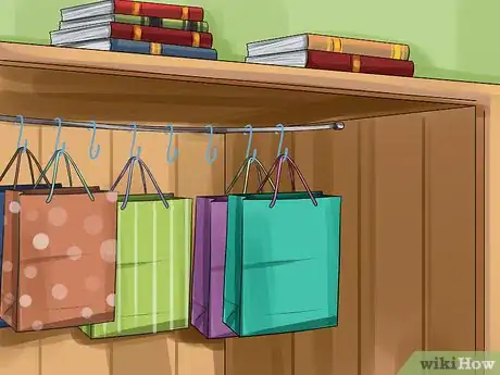 Image titled Store Gift Bags Step 7