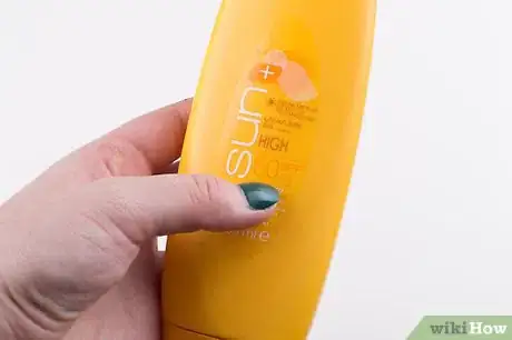 Image titled Use Clearasil Ultra Rapid Action Vanishing Treatment Cream Step 6