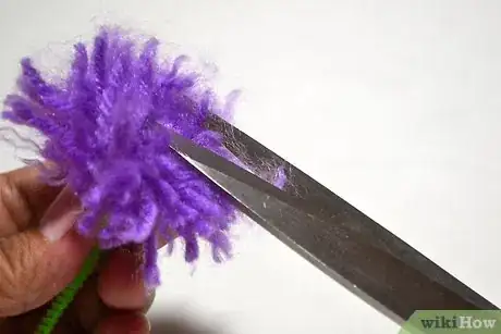 Image titled Make Yarn Tassel Flowers Step 15