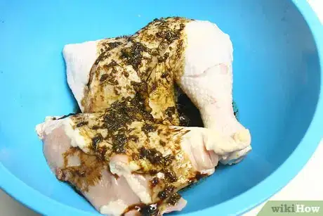 Image titled Make Garlic Chicken Step 4