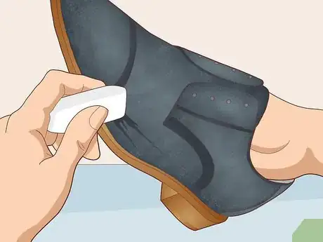 Image titled Keep Suede Shoes from Scuffing Step 7