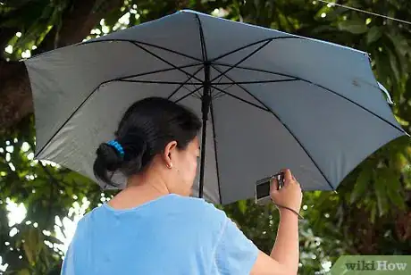 Image titled See the Screen of a Digital Camera when the Sunlight Makes a Glare Step 4