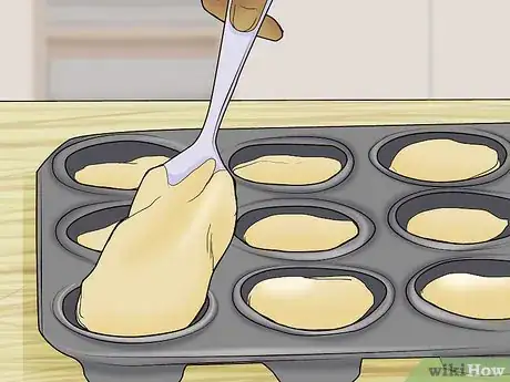 Image titled Make Elmo Cupcakes Step 8