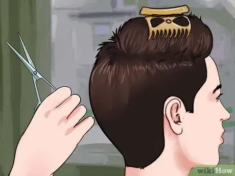 Image titled Cut a Faux Hawk Step 17