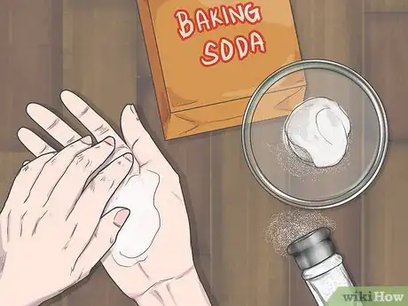 Image titled Remove Garlic Smell from Your Hands Step 5