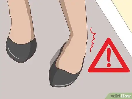 Image titled Diagnose Motor Neuron Diseases Step 1