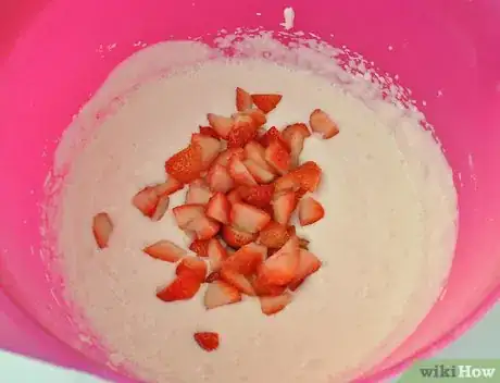 Image titled Make No‐Bake Strawberry Pie Step 17