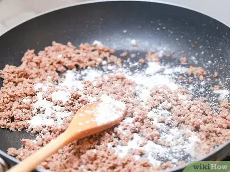 Image titled Make Hamburger Gravy Step 2