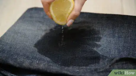 Image titled Make Clothes Look Vintage and Worn Step 19