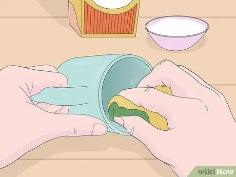 Image titled Get Stains out of White Mugs Step 1