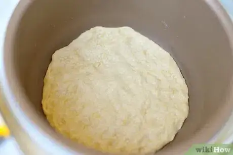 Image titled Make Slow Cooker Pizza Step 2