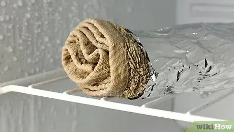 Image titled Keep Paint Brushes Wet Step 8