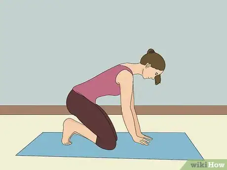 Image titled Do a Kneeling Hip Flexor Stretch Step 2.jpeg