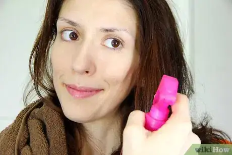 Image titled Tease Your Hair Without Damaging It Step 4