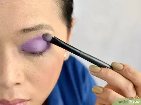 Image titled Create a Natural Eye Using 3 Colours Step 6