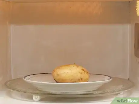 Image titled Cook a Potato in the Microwave Step 3