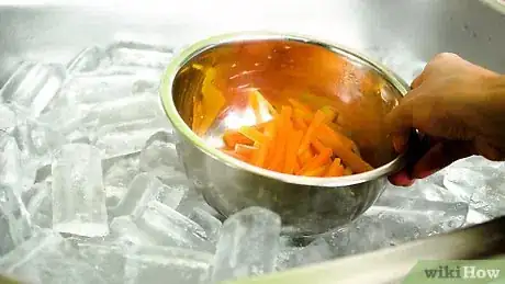 Image titled Make an Ice Bath for Cooking Step 7
