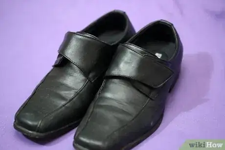 Image titled Dress for a Court Hearing Step 2