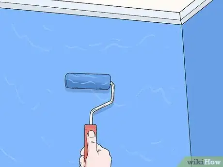 Image titled Sponge Paint a Bathroom Step 8