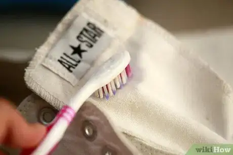 Image titled Clean Converse Shoes Using a Magic Eraser Step 8