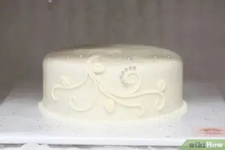 Image titled Wrap a Wedding Cake Step 2