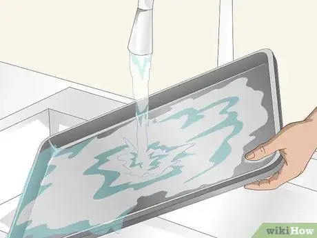 Image titled Clean Baking Sheets Step 9