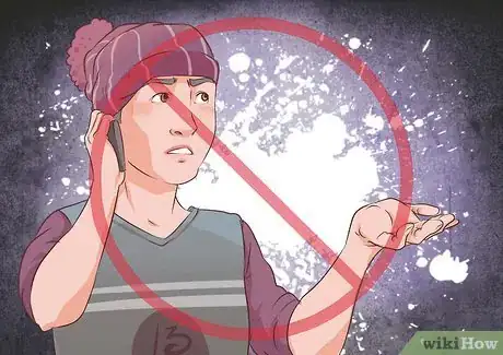 Image titled Keep a Phone Conversation Going with Your Girlfriend Step 14