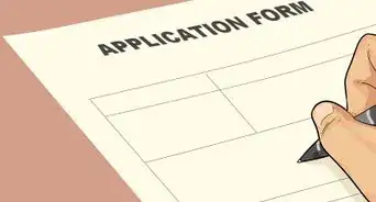 Decide Whether to Buy Stocks or Mutual Funds