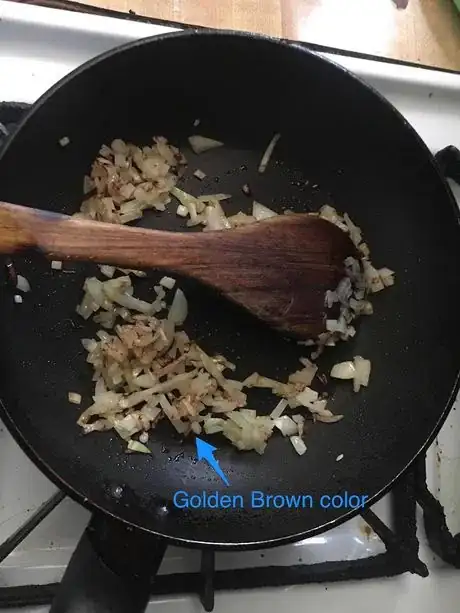 Image titled Saute onions