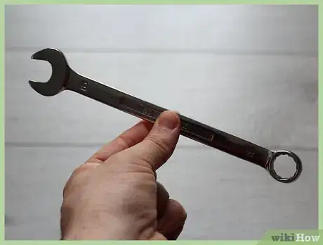 Image titled Maintain Construction Tools Step 4