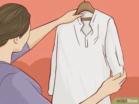 Image titled How Many Clothes Should Be in a Capsule Wardrobe Step 1