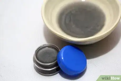 Image titled Make Your Own Lip Makeup Step 16
