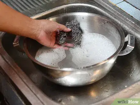 Image titled Clean a Fondue Pot Step 10