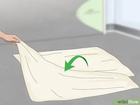 Image titled Glaze a Cabinet Step 3