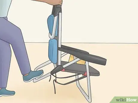 Image titled Close Tommy Bahama Chairs Step 1